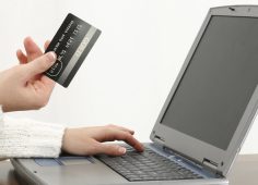 国税庁 個人間のネット取引などに関する情報収集を拡充