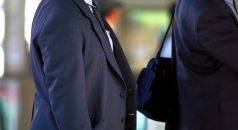 熊本国税局 定年延長前の定年時に支給する退職一時金で文書回答